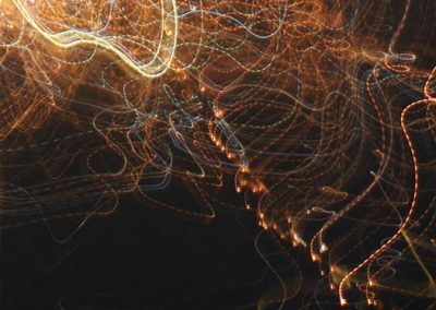 dieses Foto zeigt einen Teil der Reihe "Kosmische Lichtung"